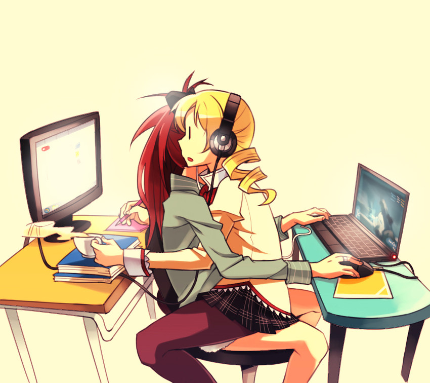 sakura kyoko and tomoe mami (mahou shoujo madoka magica and 1 more) drawn by hobbang