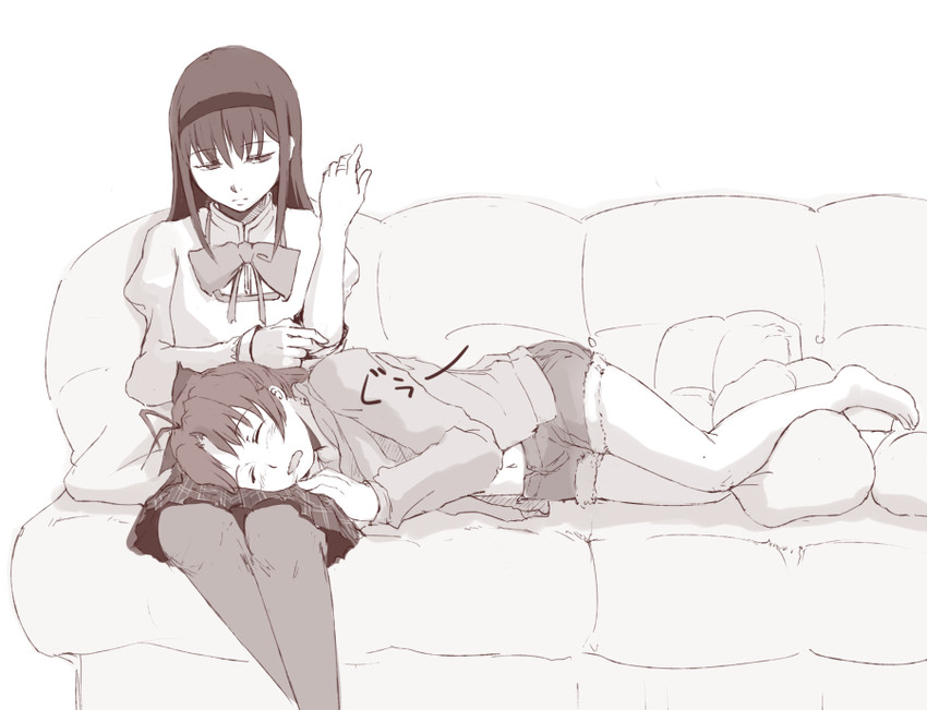 akemi homura and sakura kyoko (mahou shoujo madoka magica) drawn by uruo
