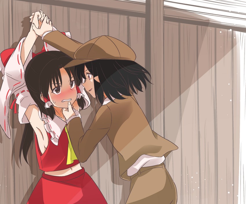 hakurei reimu and shameimaru aya (touhou) drawn by yakousei_no_kame