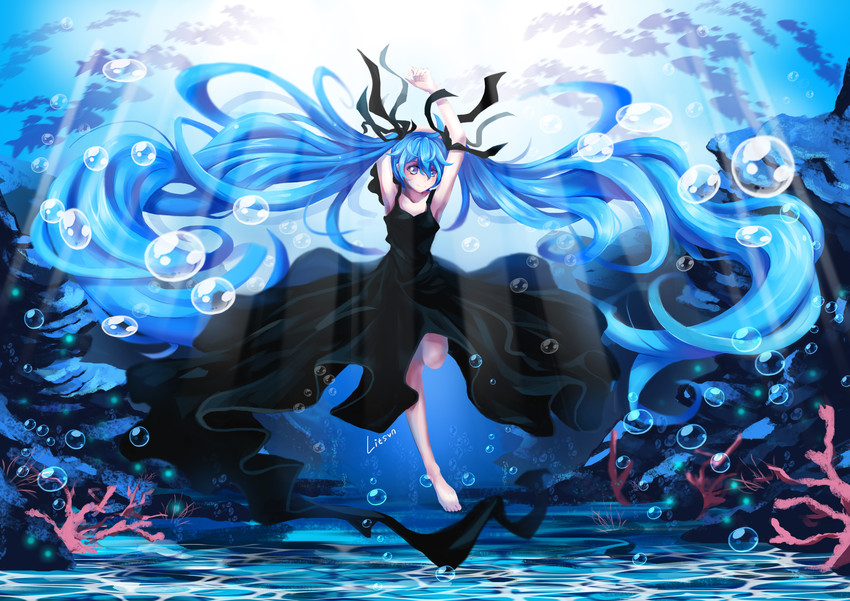 hatsune miku (vocaloid and 1 more) drawn by litsvn