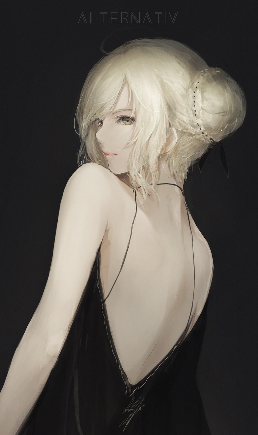 artoria pendragon and saber alter (fate and 1 more) drawn by marumoru