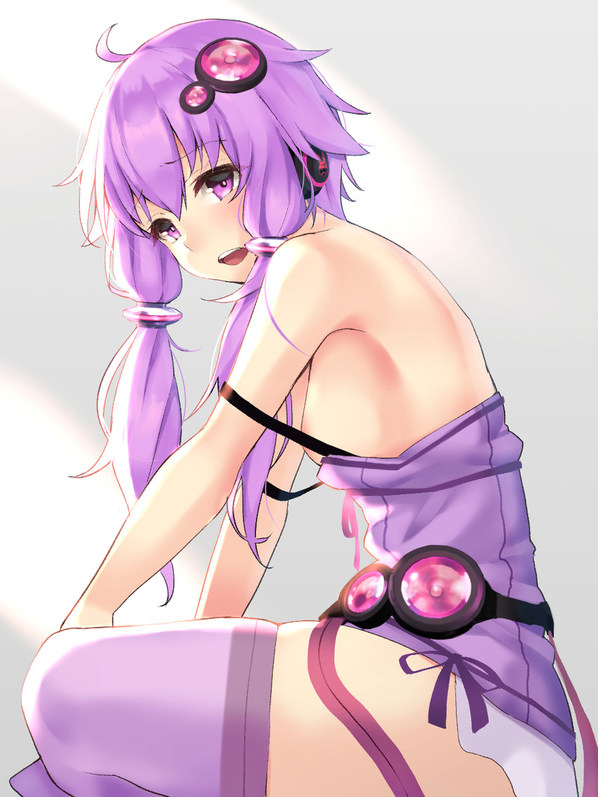 yuzuki yukari (vocaloid and 1 more) drawn by ashisi