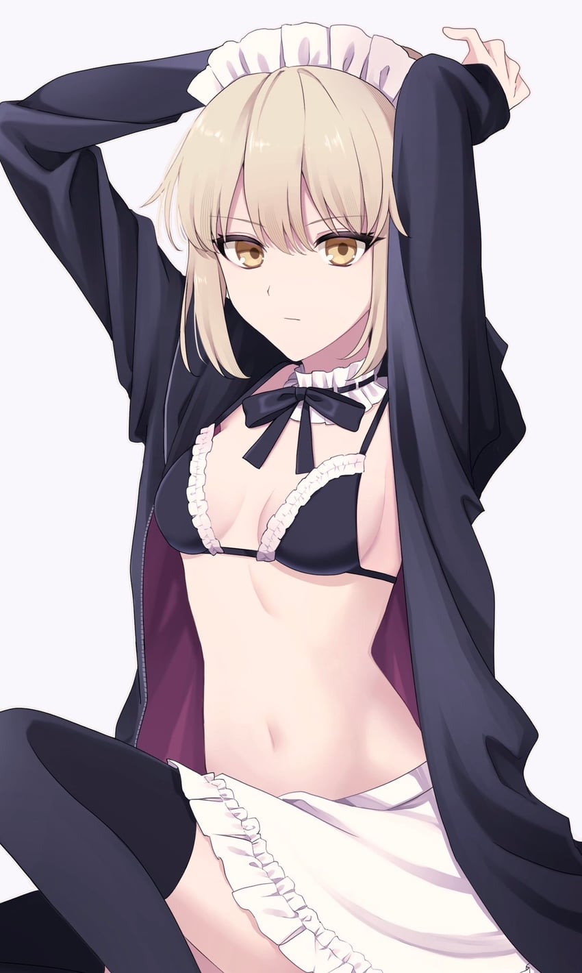 artoria pendragon and saber alter (fate and 1 more) drawn by zhu_li