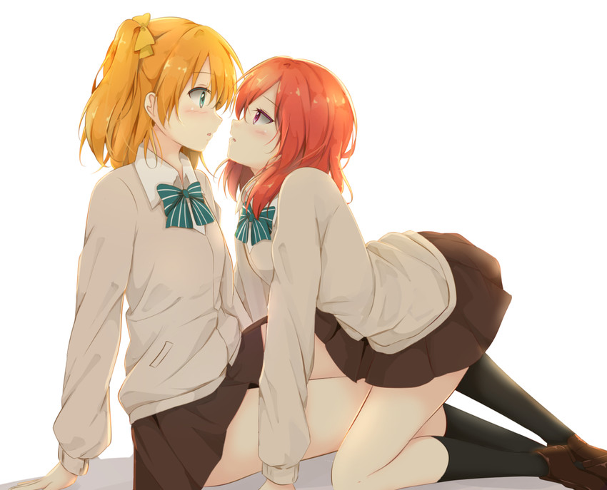 nishikino maki and kosaka honoka (love live! and 1 more) drawn by shiina_kuro