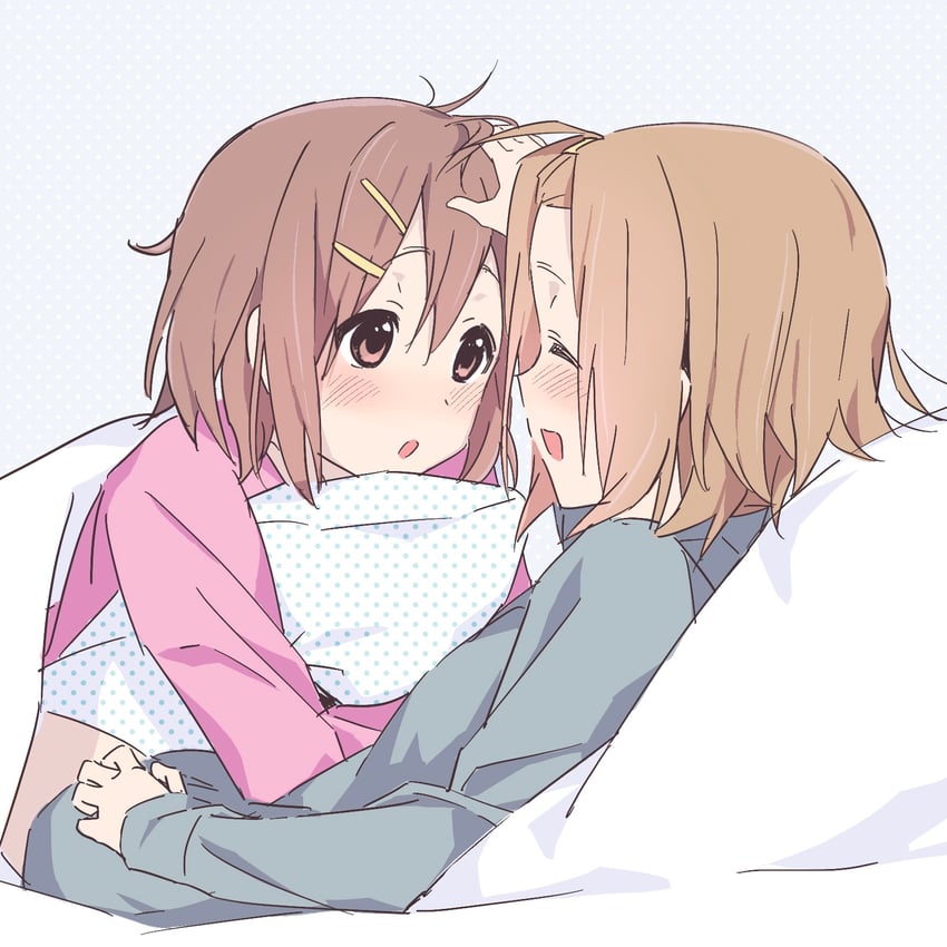 hirasawa yui and tainaka ritsu (k-on!) drawn by shaofangziran