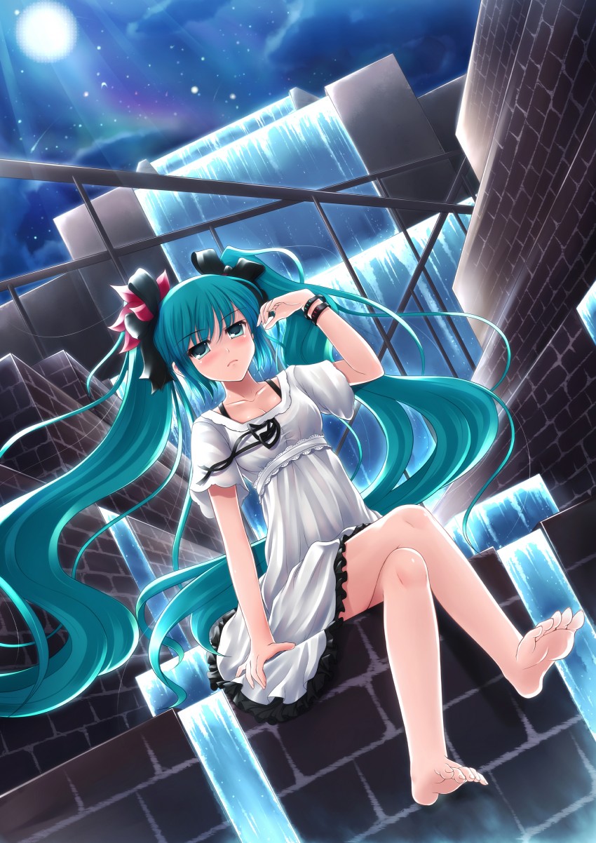 hatsune miku (vocaloid and 1 more) drawn by minami_suzaku