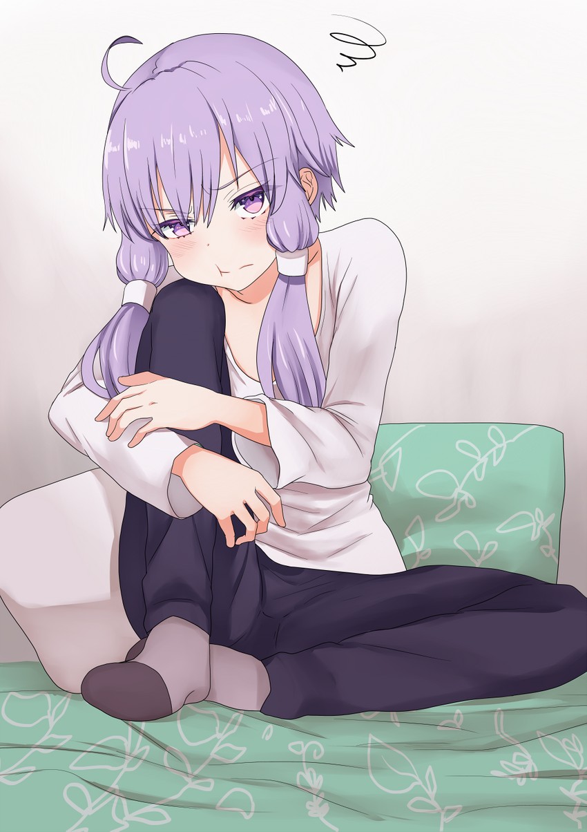 yuzuki yukari (vocaloid and 1 more) drawn by kakan_(amka)