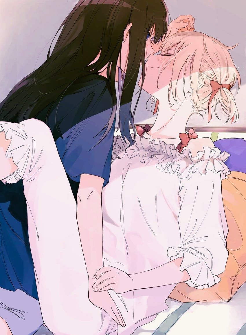 nishikigi chisato and inoue takina (lycoris recoil) drawn by pipigagashi