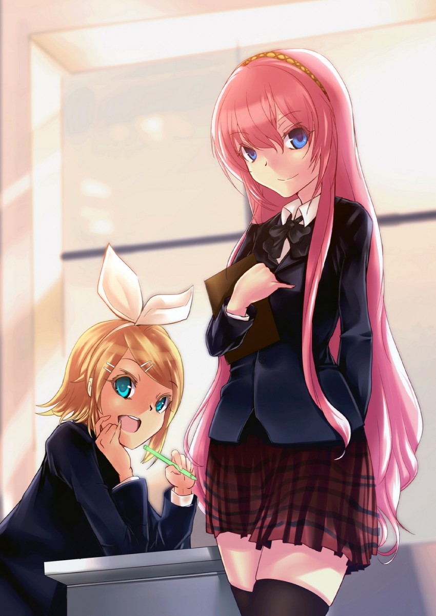 kagamine rin and megurine luka (vocaloid) drawn by mikoto_(mio)