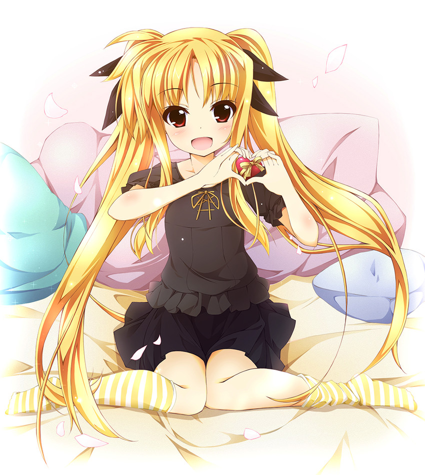 fate testarossa (lyrical nanoha and 2 more) drawn by kanzaki_sora
