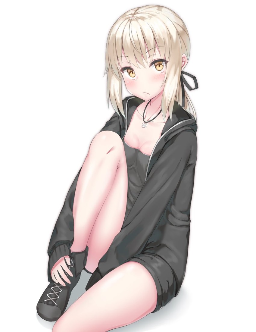 artoria pendragon and saber alter (fate and 1 more) drawn by reinama