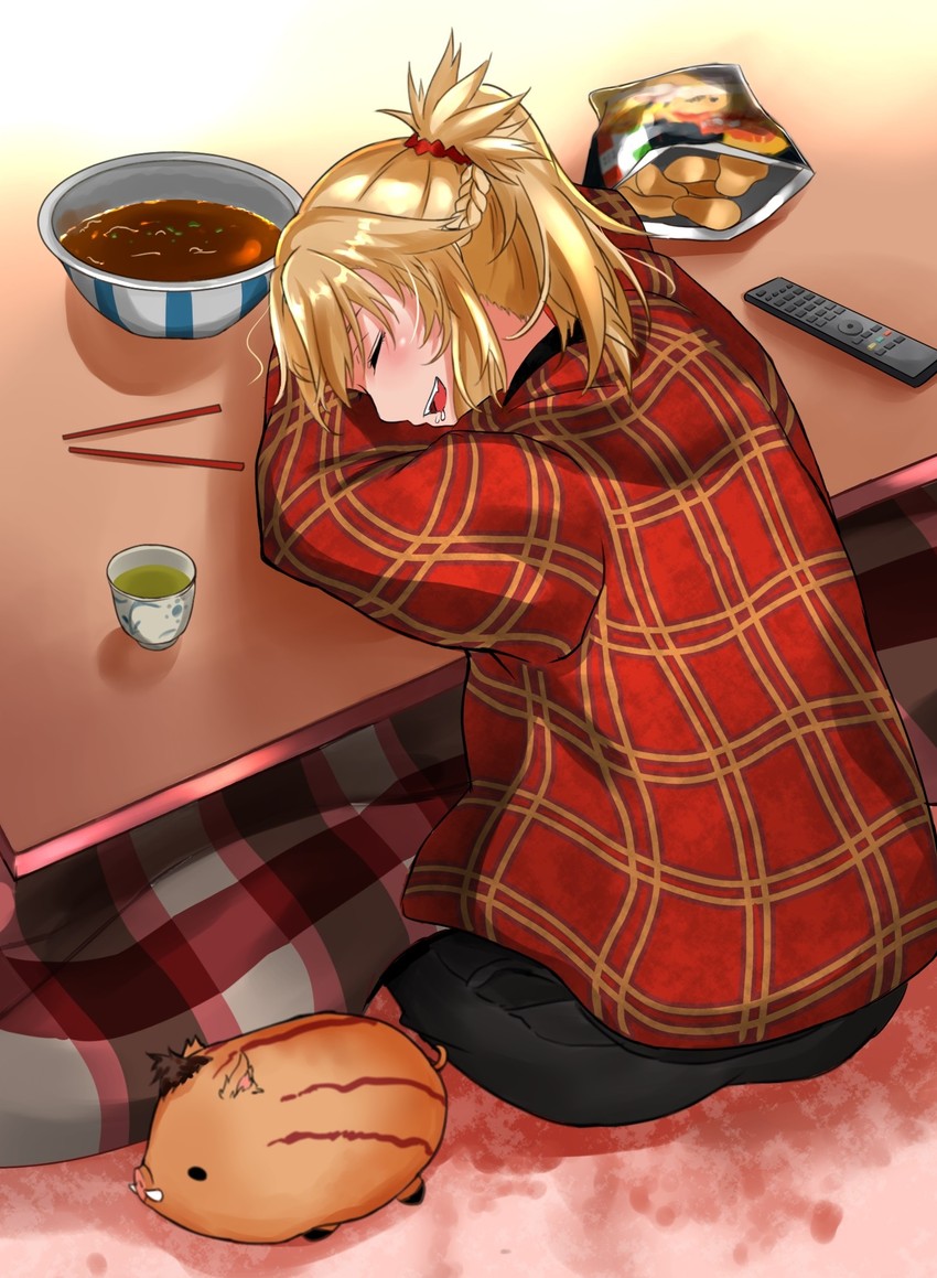 mordred and boar piglet (fate and 1 more) drawn by tomotomow00w
