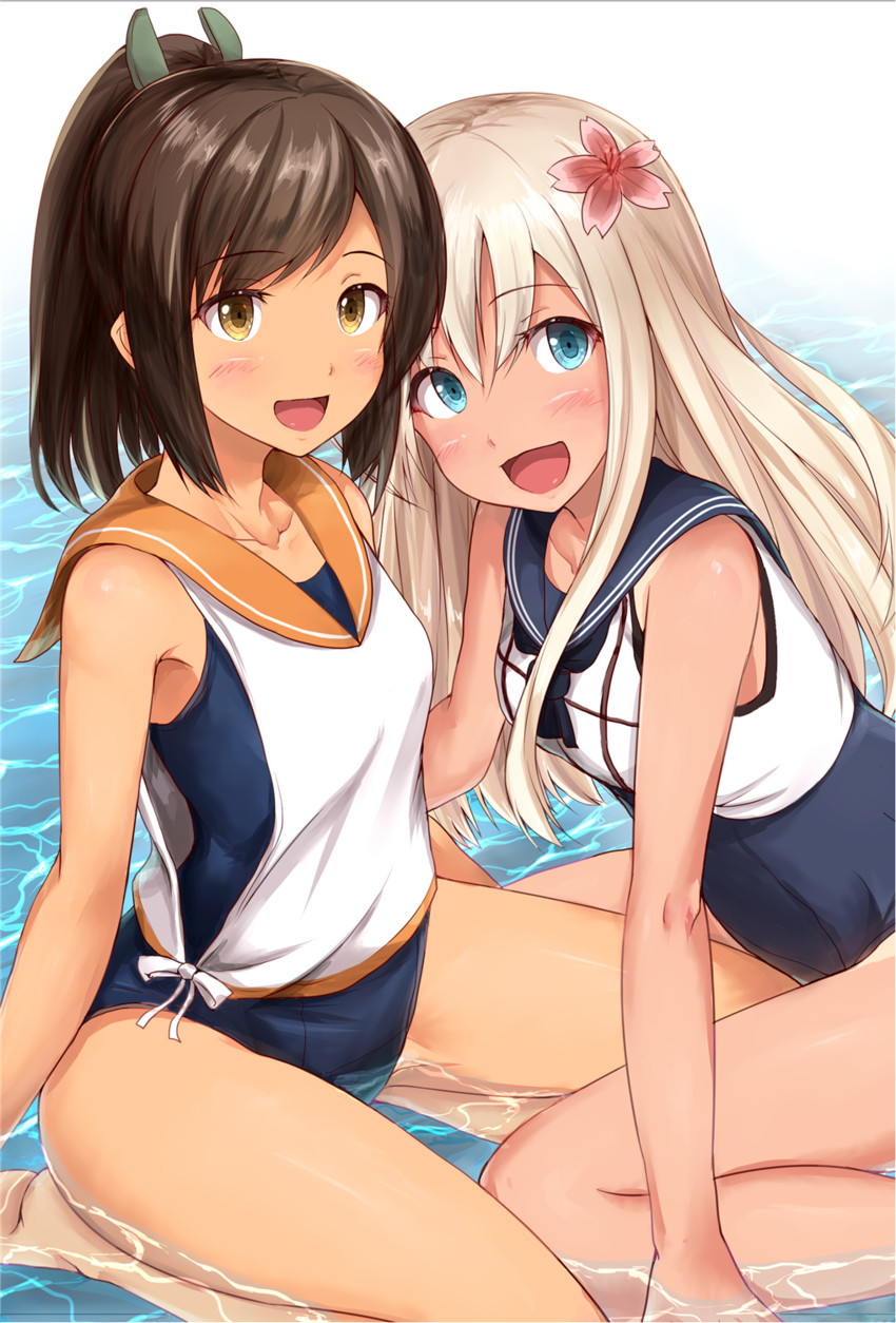 ro-500 and i-401 (kantai collection) drawn by ichikawa_feesu