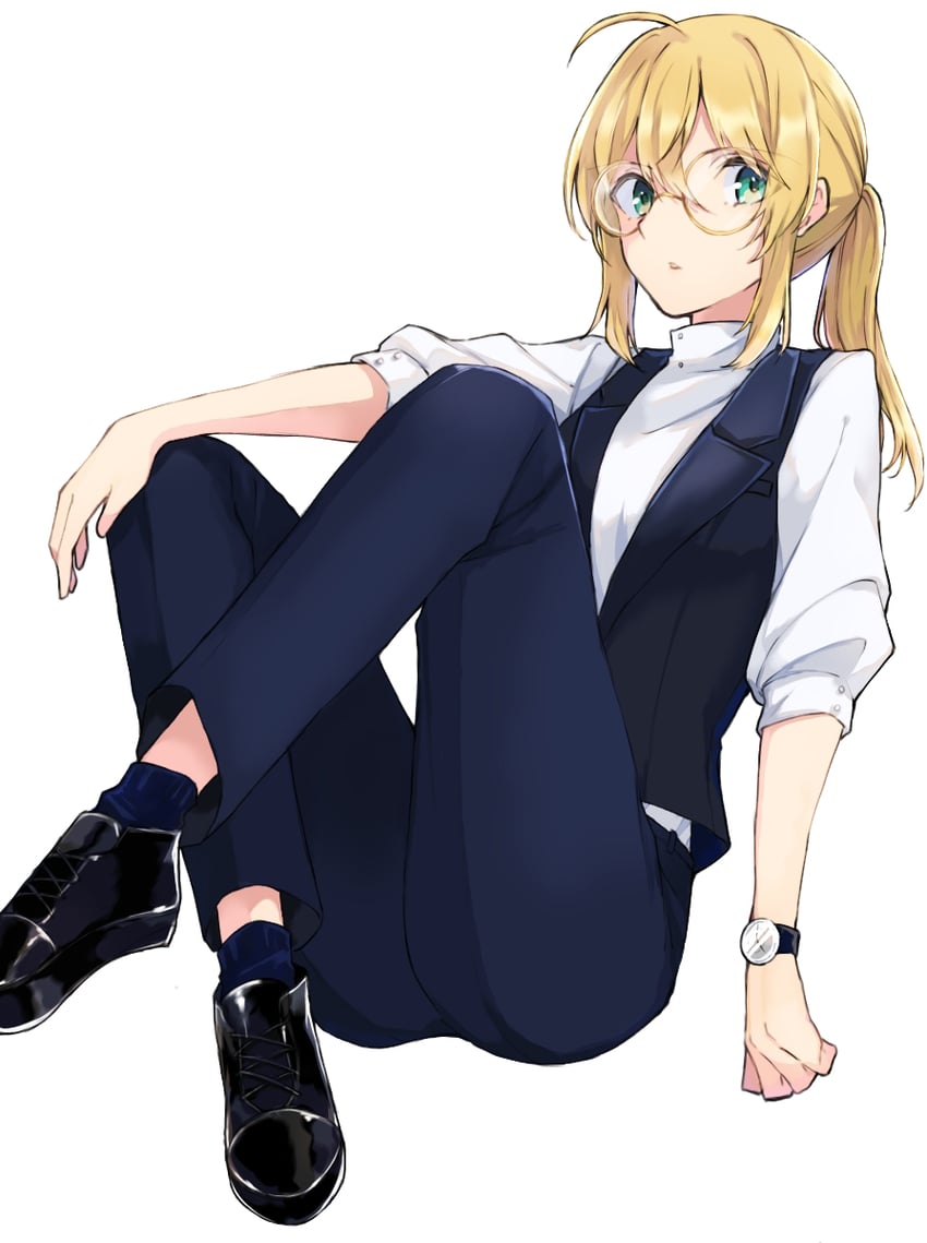 artoria pendragon and saber (fate and 1 more) drawn by maru_(pixiv51714255)