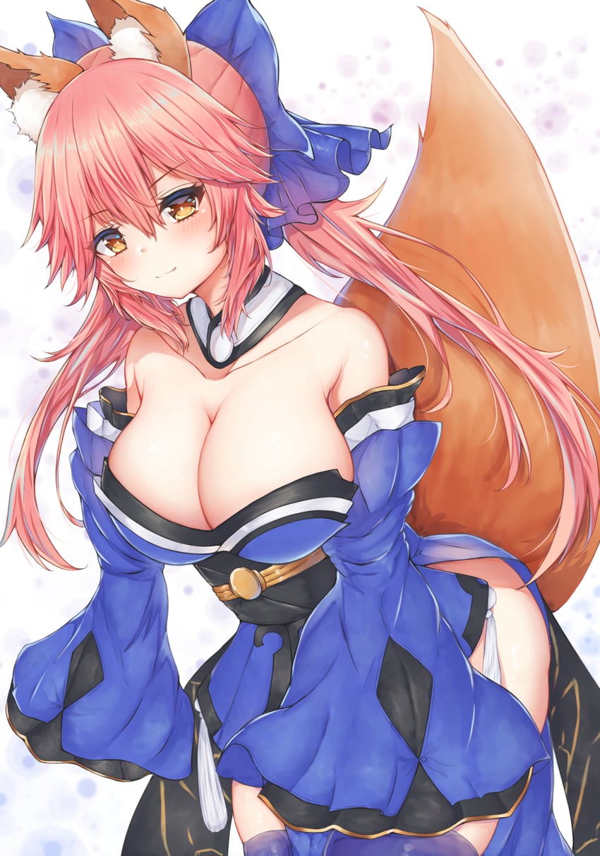 tamamo and tamamo no mae (fate and 1 more) drawn by ryakusun