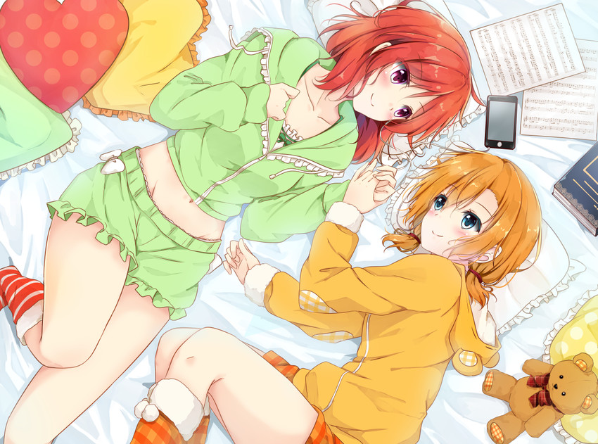 nishikino maki and kosaka honoka (love live! and 1 more) drawn by shiina_kuro