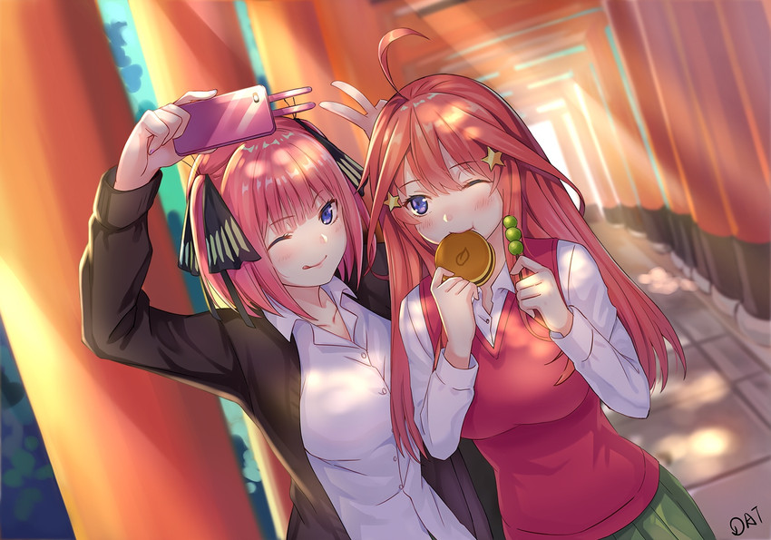 nakano nino and nakano itsuki (go-toubun no hanayome) drawn by da-cart