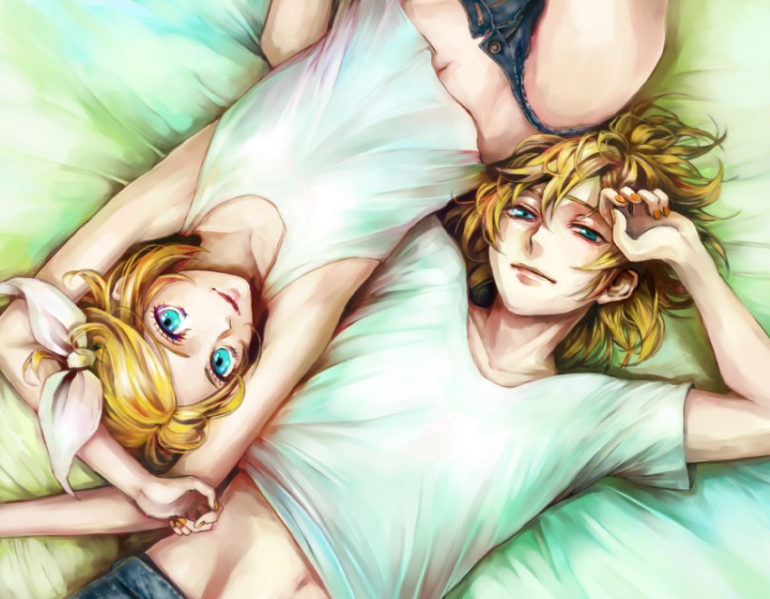 kagamine rin and kagamine len (vocaloid) drawn by joka_(night_gate)