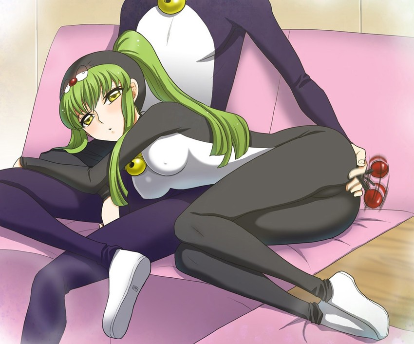 c.c. and lelouch vi britannia (code geass and 1 more) drawn by hato_niku