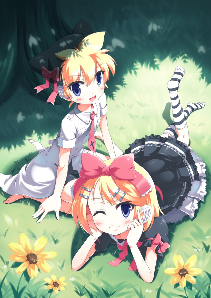 kagamine rin and kagamine len (vocaloid) drawn by morujii