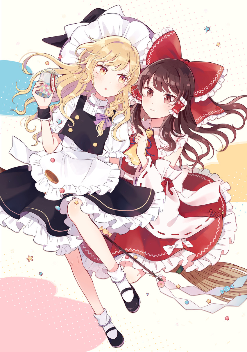 hakurei reimu and kirisame marisa (touhou) drawn by mozukuzu_(manukedori)